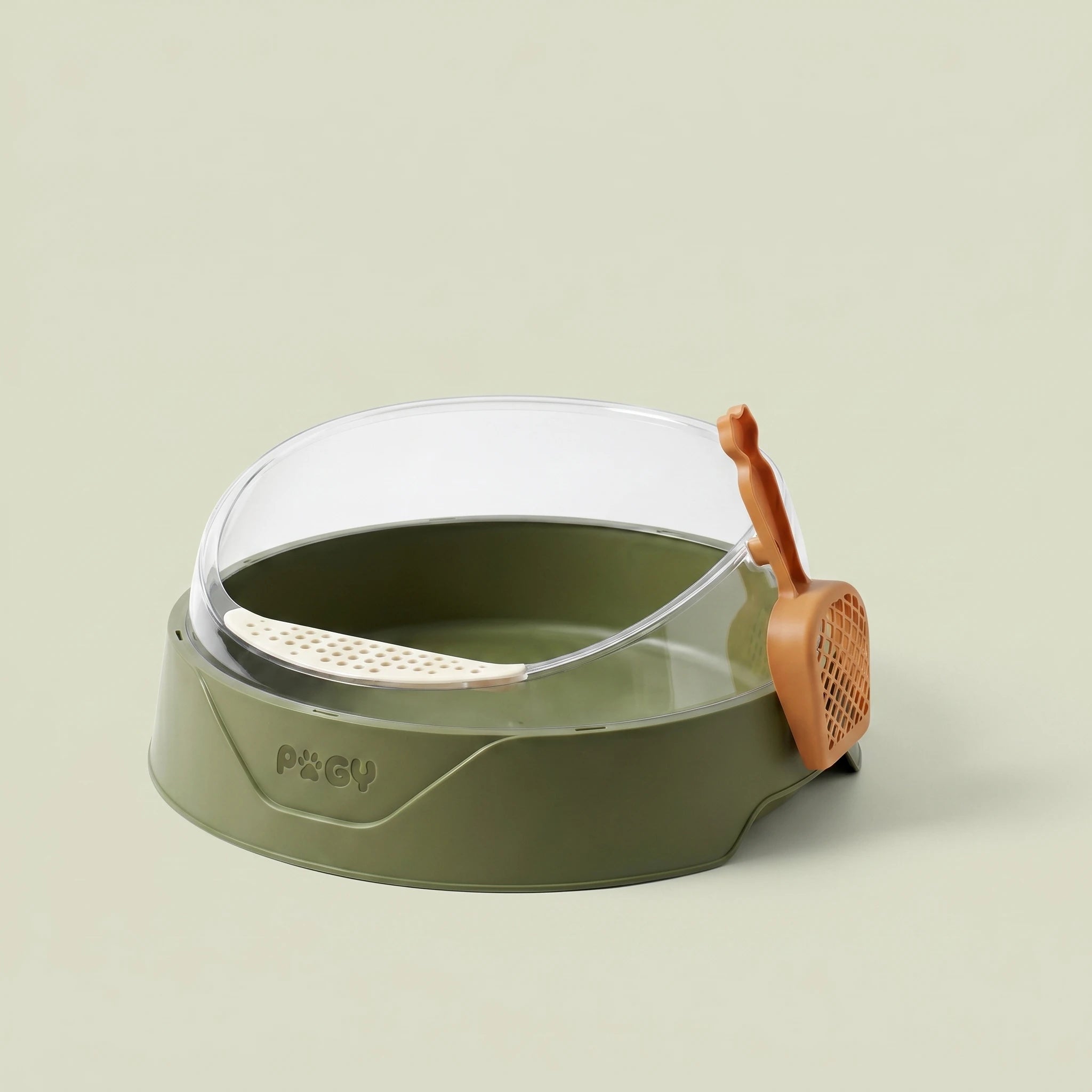 Caixa de areia semi-fechada redonda Pugy Clean Round — lifestyle com gato cinza ao lado em sala